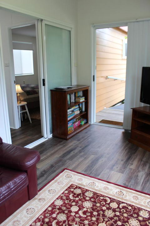Little Gem - Accommodation Rockhampton 9