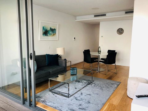 Wyndel Apartments Neutral Bay - Military - Accommodation Rockhampton 0