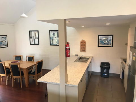 Mariner Bay Apartments - Accommodation Rockhampton 4