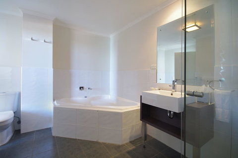 Macquarie Waters Boutique Apartment Hotel - Accommodation Rockhampton 28