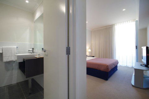 Macquarie Waters Boutique Apartment Hotel - Accommodation Rockhampton 22