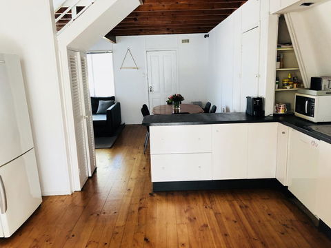 Little Blue Beach House - Accommodation Rockhampton 10