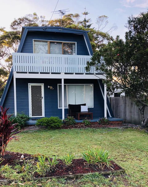 Little Blue Beach House - Accommodation Rockhampton 1