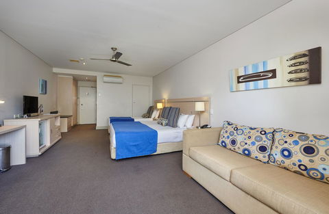 Waves Byron Bay - Accommodation Rockhampton 24