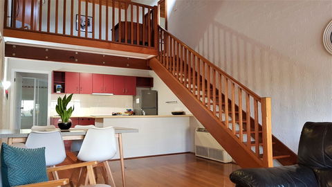 Great Escape Lofts - Accommodation Rockhampton 15