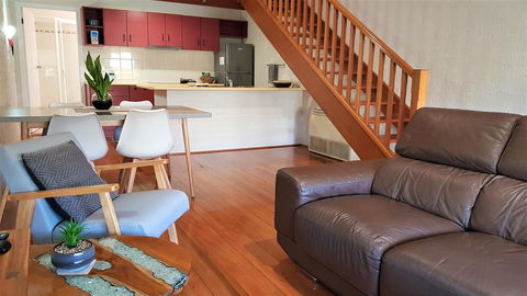 Great Escape Lofts - Accommodation Rockhampton 0
