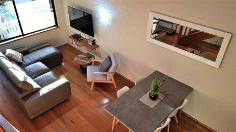 Great Escape Lofts - Accommodation Rockhampton 3