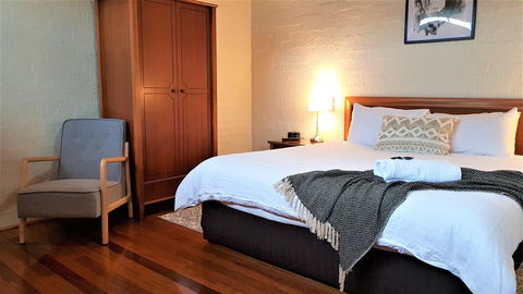 Great Escape Lofts - Accommodation Rockhampton 13