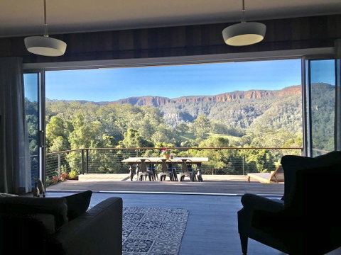 Amaroo Valley Springs - Accommodation Rockhampton 4