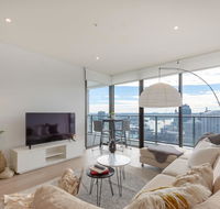 High Rise apt in Heart of Sydney wt Harbour View - Accommodation Rockhampton
