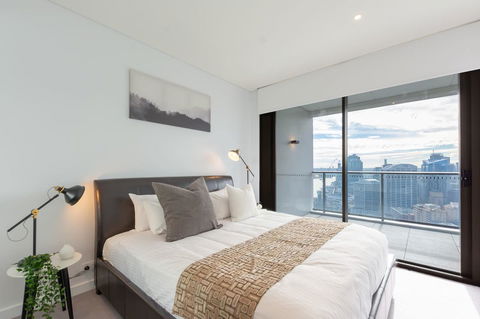 High Rise Apt In Heart Of Sydney Wt Harbour View - Accommodation Rockhampton 1