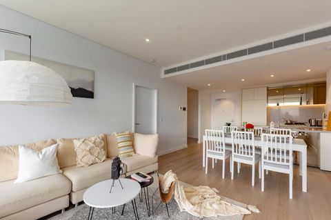 High Rise Apt In Heart Of Sydney Wt Harbour View - Accommodation Rockhampton 13