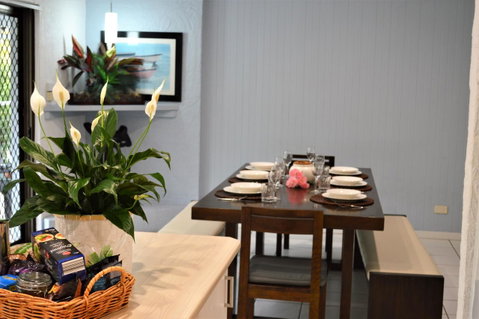 Yigala House - Accommodation Rockhampton 9
