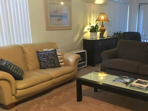 Yigala House - Accommodation Rockhampton 6