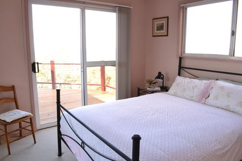 Bundle Hill Cottages - Accommodation Rockhampton 27