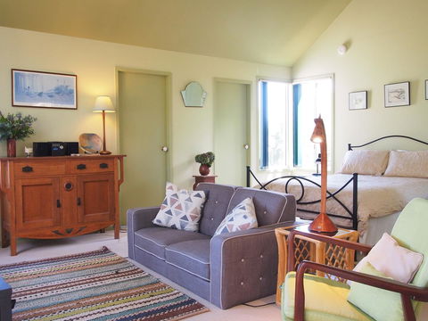 Bundle Hill Cottages - Accommodation Rockhampton 19