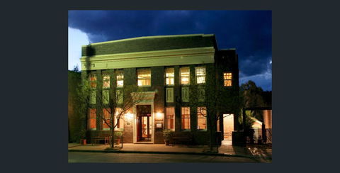 Jenkins Street Guesthouse - Accommodation Rockhampton 0