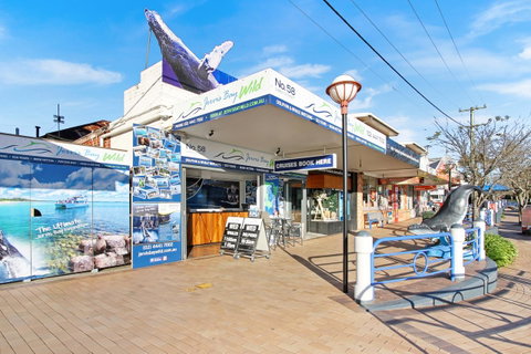 Huskisson Holiday Motel Cabins - Accommodation Rockhampton 2