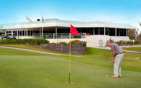 Comfort Suites Clubarham Golf Resort - Accommodation Rockhampton 0