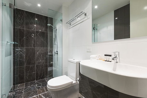 Lakefront 116 Kingston ACT - Accommodation Rockhampton 8