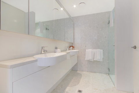 Lakefront 116 Kingston ACT - Accommodation Rockhampton 18