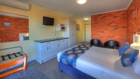 Pelican Motor Inn - Accommodation Rockhampton 15
