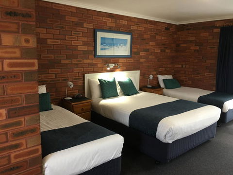 Pelican Motor Inn - Accommodation Rockhampton 14