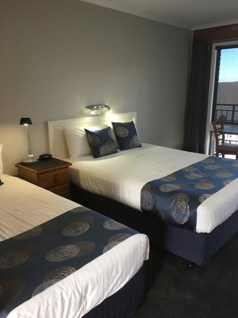 Pelican Motor Inn - Accommodation Rockhampton 6