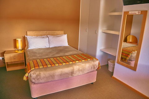 Hunter Oasis - Accommodation Rockhampton 31