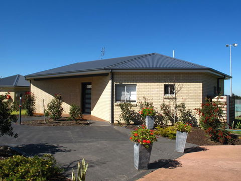 Hunter Oasis - Accommodation Rockhampton 8