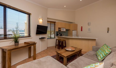 Byron Quarter Apartments - Accommodation Rockhampton 38