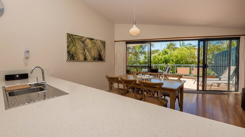 Byron Quarter Apartments - Accommodation Rockhampton 32