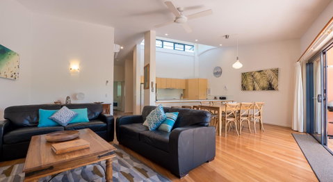 Byron Quarter Apartments - Accommodation Rockhampton 26