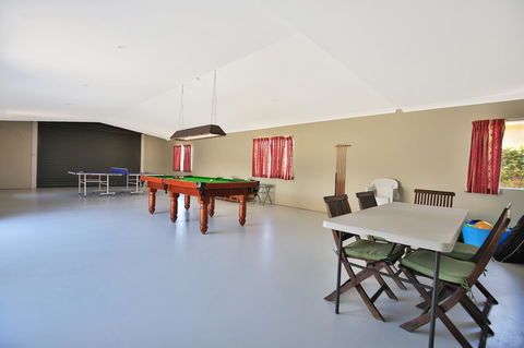 Neptune I Absolute Beachfront I Stunning Views - Accommodation Rockhampton 22