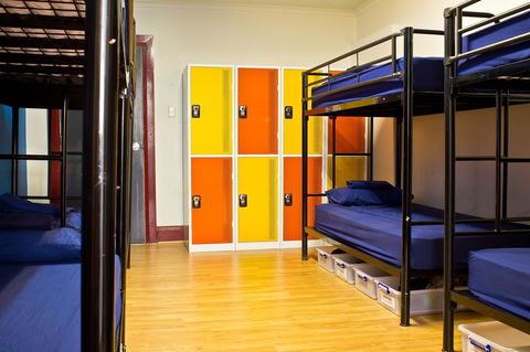 Mad Monkey Kings Cross - Accommodation Rockhampton 14