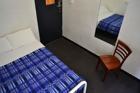 Maze Backpackers - Sydney - Accommodation Rockhampton 8