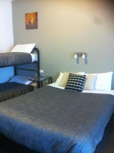 Altair Motel - Accommodation Rockhampton 2