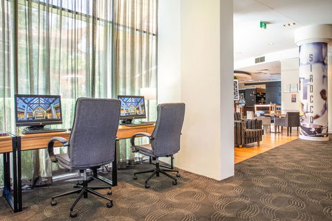 Holiday Inn Sydney Potts Point - Accommodation Rockhampton 11