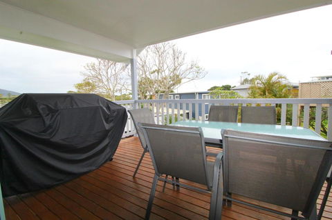 Anglesea, 17 Hodgson Street - Accommodation Rockhampton 6