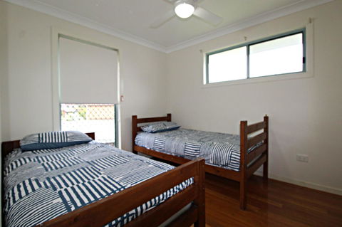 Anglesea, 17 Hodgson Street - Accommodation Rockhampton 10