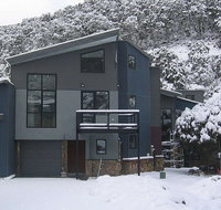 Snowstream 4 - Accommodation Rockhampton
