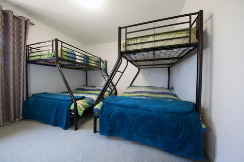 Condo 105 @ Horizons Golf Resort - Salamander Bay NSW - Accommodation Rockhampton 10