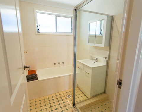 Sunbaker Pet Friendly Awards Finalist 4 Mins Walk To Culburra Beach - Accommodation Rockhampton 25