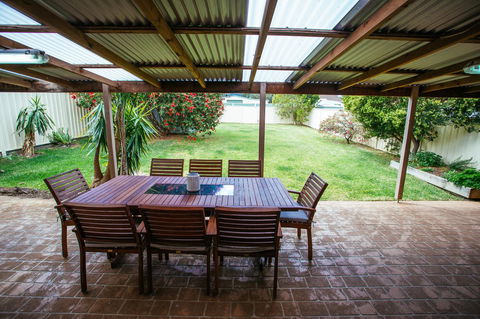 Sunbaker Pet Friendly Awards Finalist 4 Mins Walk To Culburra Beach - Accommodation Rockhampton 29