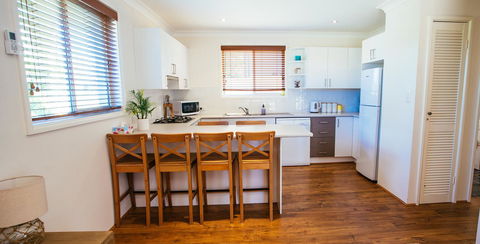 Sunbaker Pet Friendly Awards Finalist 4 Mins Walk To Culburra Beach - Accommodation Rockhampton 13