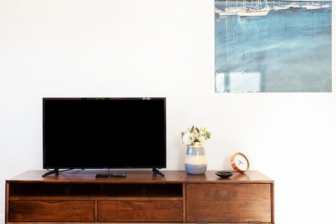 Stylish Apartment With Garage Near Bondi Beach - Accommodation Rockhampton 11