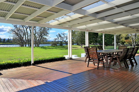 Terara Riverside Retreat - Accommodation Rockhampton 1