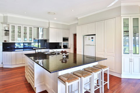 Terara Riverside Retreat - Accommodation Rockhampton 3
