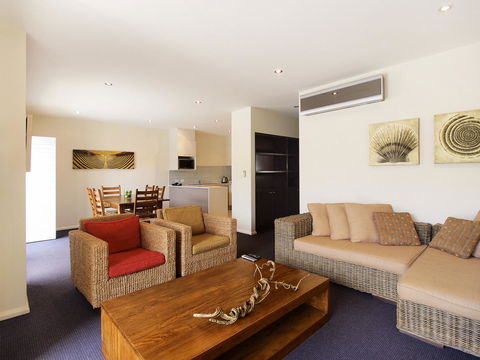 Oaks Port Stephens Pacific Blue Resort - Accommodation Rockhampton 5
