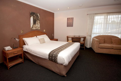 Sapphire Waters Motor Inn - Accommodation Rockhampton 8